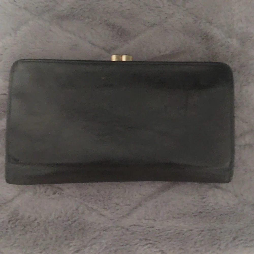 Coach Vintage Black Leather Checkbook Wallet - Picture 4 of 12